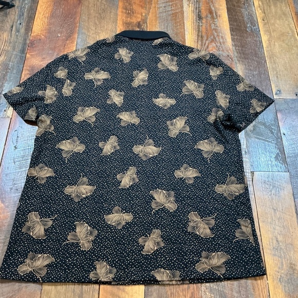 Express Men’s Black Polo Shirt XL Tan Floral Print Short Sleeve - Picture 4 of 6